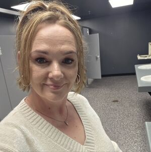 Meet your Posher, Kshe